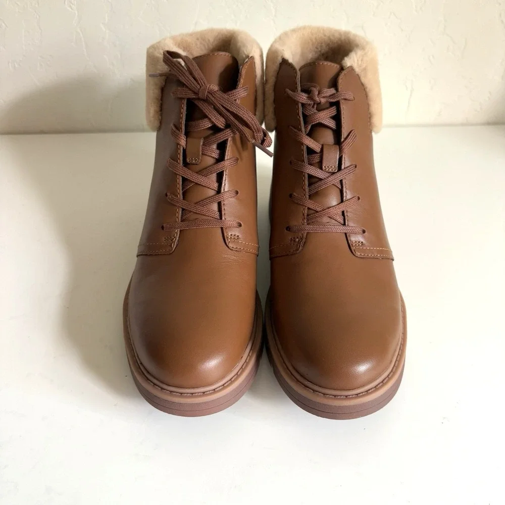 CLARK Leighly Lace Boot Women's Size 8M Brown Faux Fur Trim Ankle Bootie NIB‎